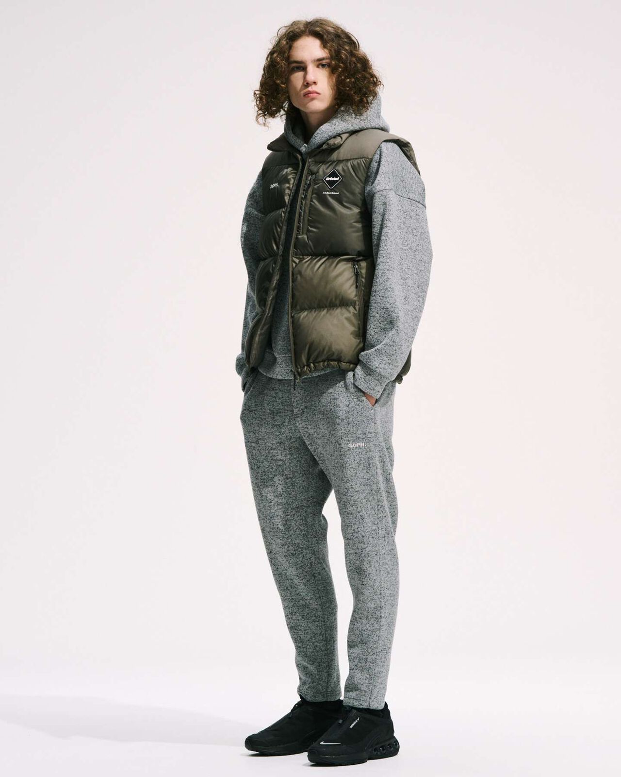 FIELD DOWN VEST,BLACK, large image number 7