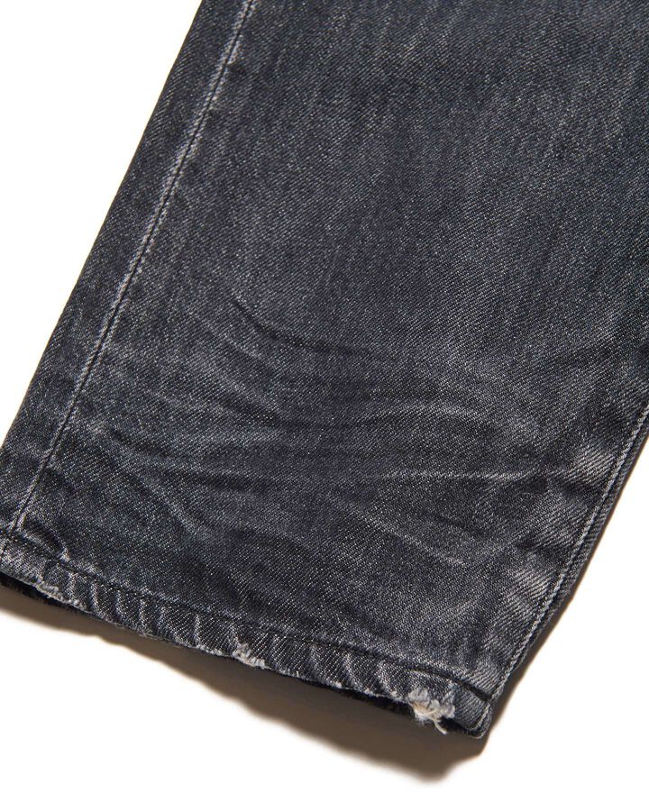 DAMAGED TAPERED-FIT JEANS,BLACK, medium image number 5