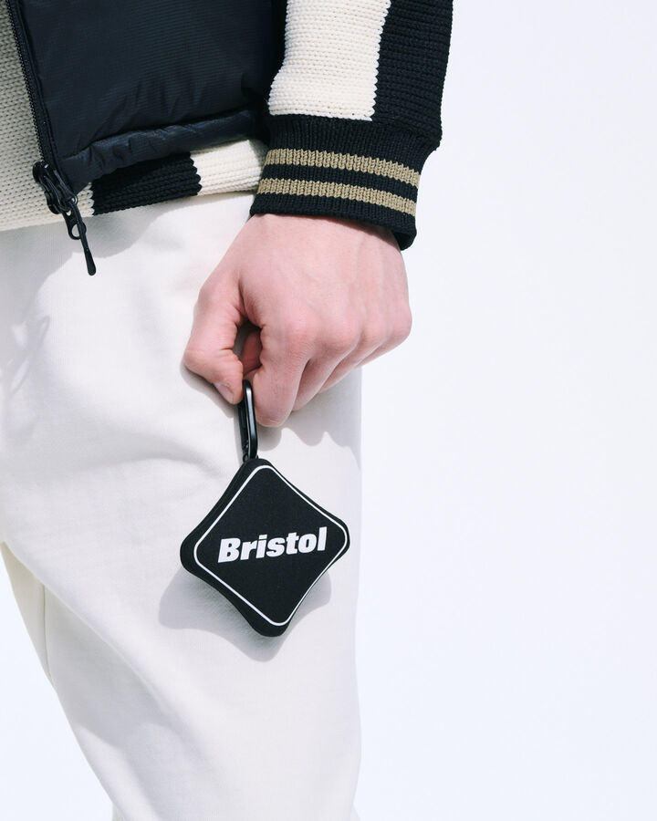 COIN CASE,BLACK, medium image number 3