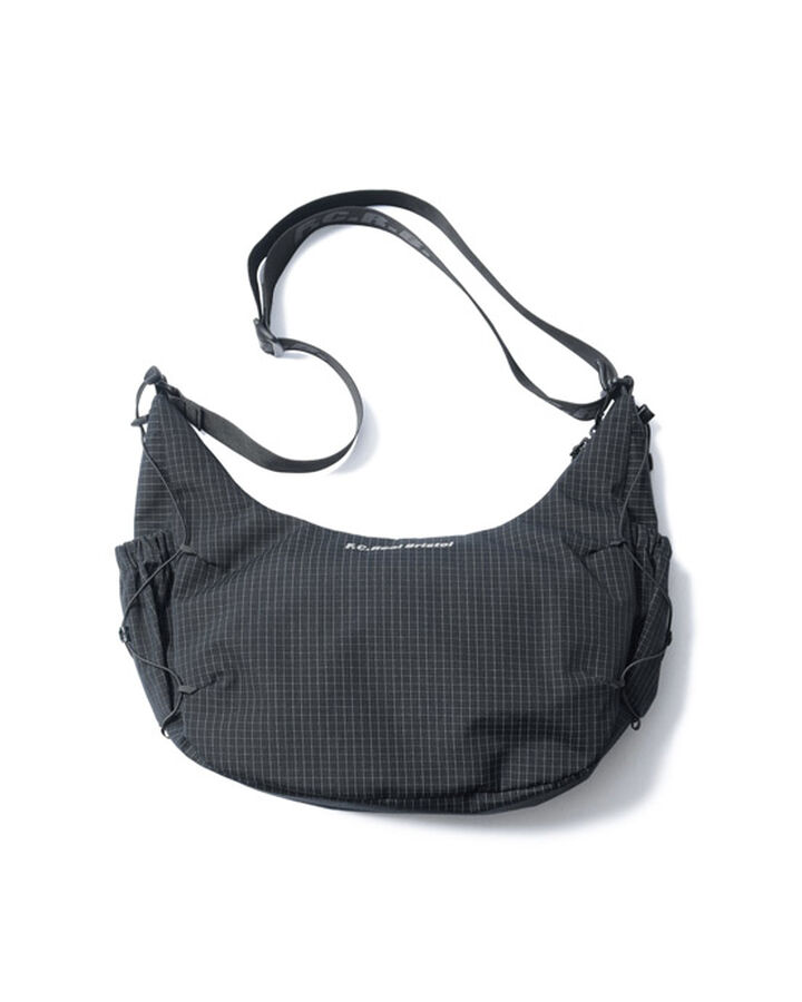 TOUR SHOULDER BAG,BLACK, medium image number 1