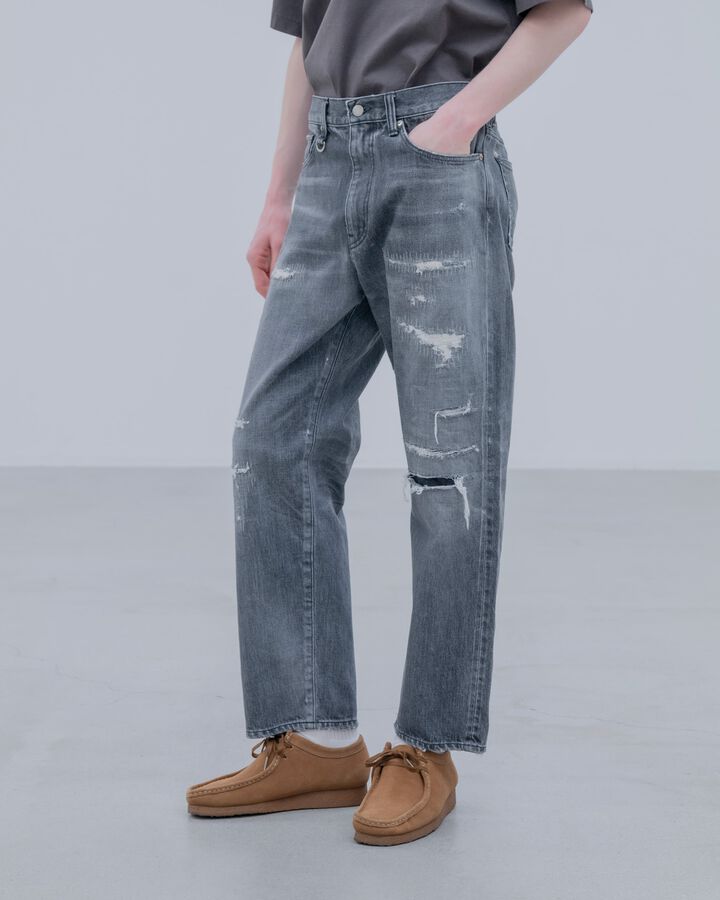 DAMAGED DENIM REGULAR-FIT JEANS,BLACK, medium image number 6
