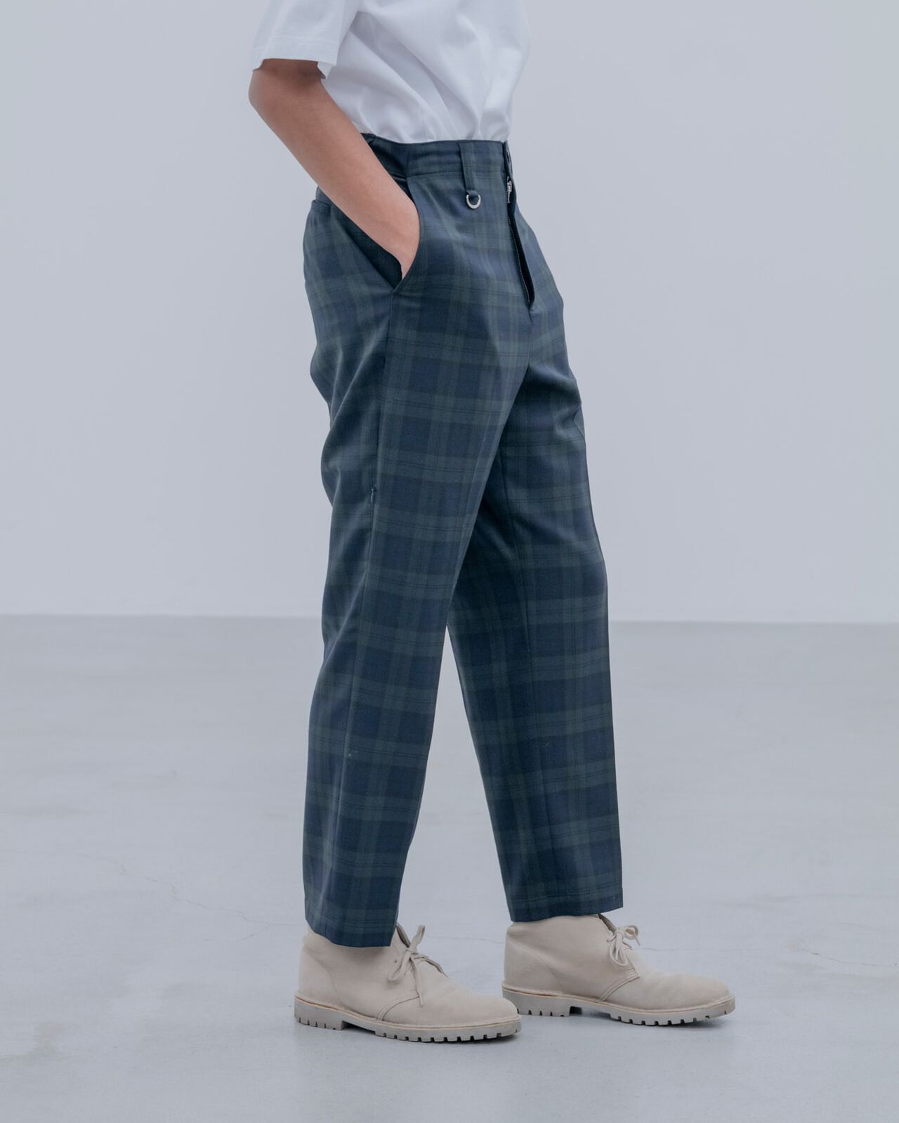 STRETCH WOOL SIDE POCKET TAPERED PANTS,GREEN, large image number 5