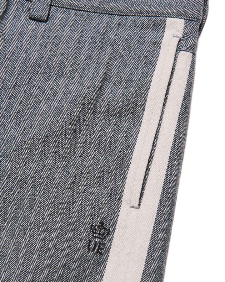 SELVAGE HERRINGBONE PANTS,CHARCOAL GRAY, medium image number 2