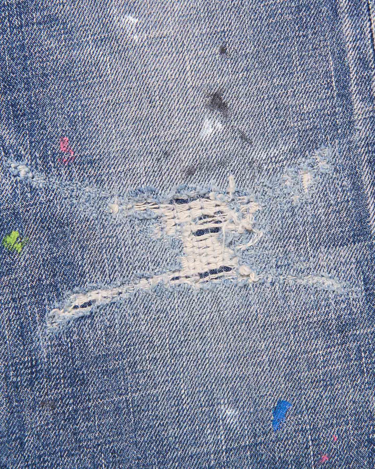 DAMAGED DENIM TAPERED-FIT JEANS,INDIGO, large image number 6