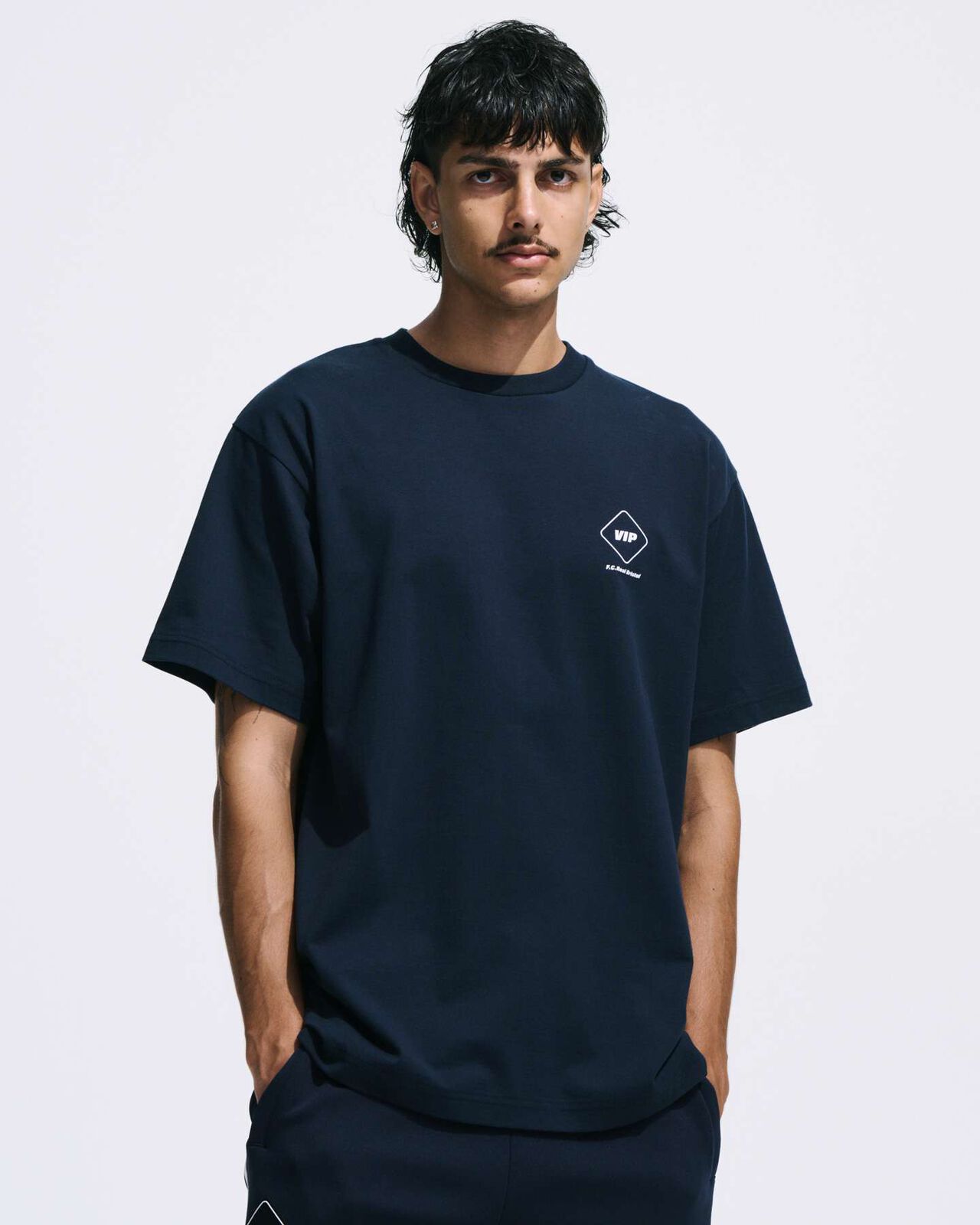 V.I.P CREW TEE,BLACK, large image number 5