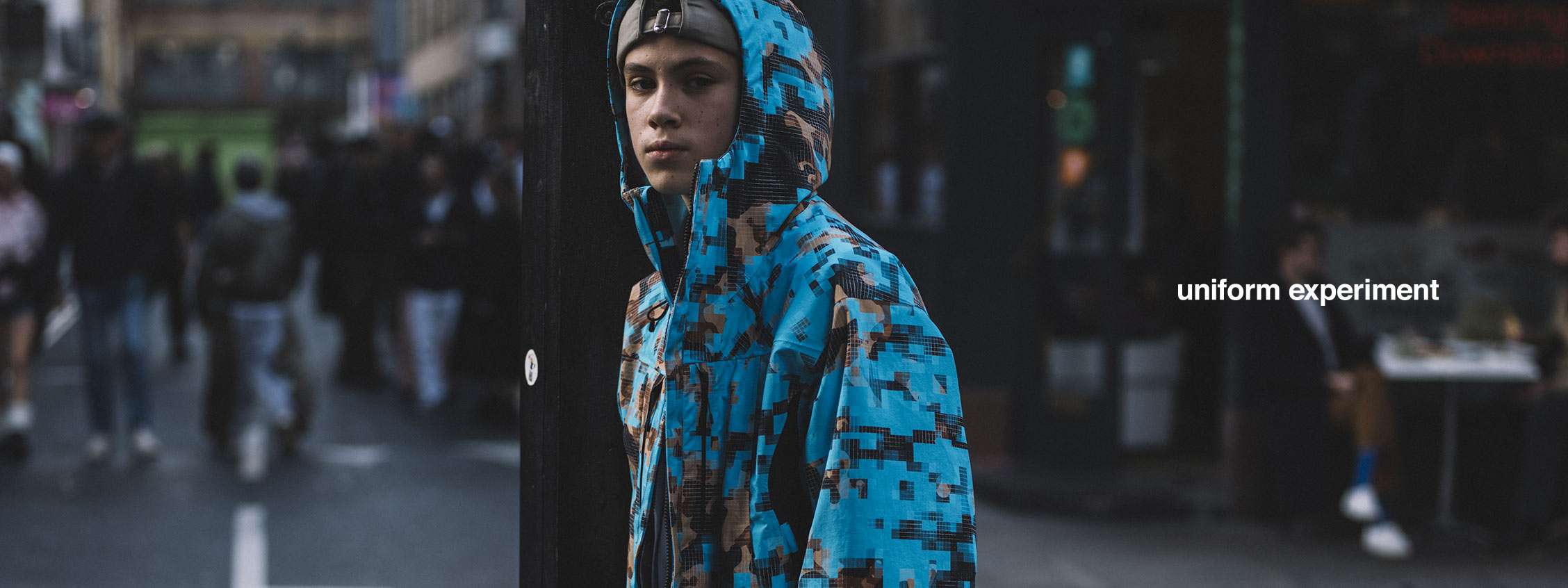 uniform experiment banner